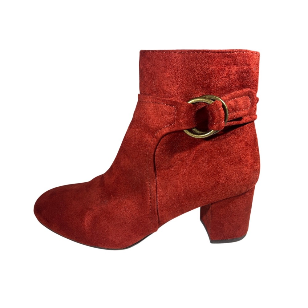 White Mountain Ankle Booties Women 7M Tomato Red Block Heel Faux Suede Buckle